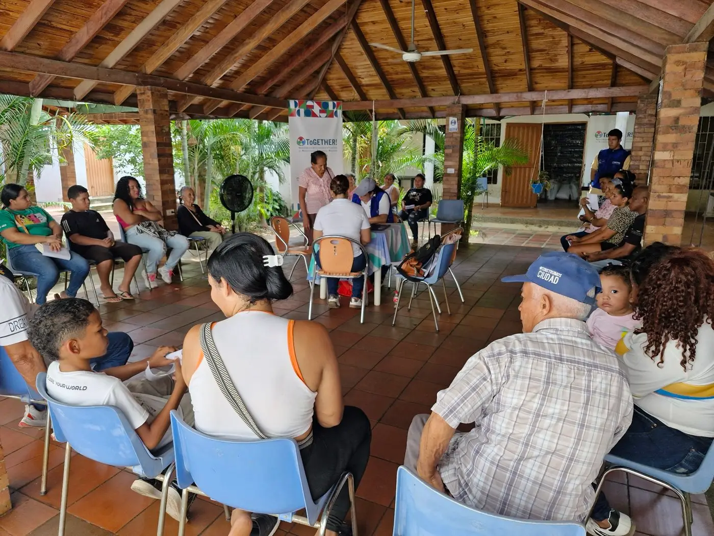 Más de 300 personas afectadas por la ola invernal en Santa Marta recibieron ayudas gracias al proyecto ToGETHER